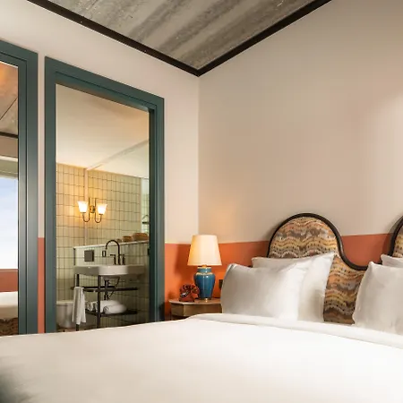 The July - Boat & Co