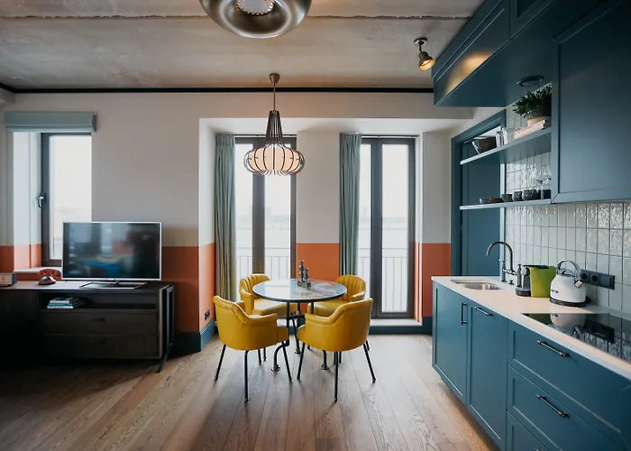 The July - Boat & Co Hotel