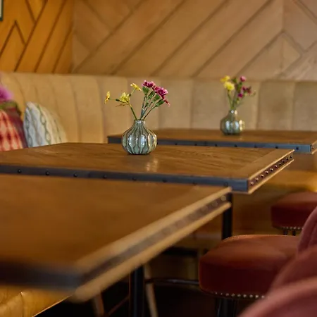 The July - Boat & Co Hotel Amsterdam