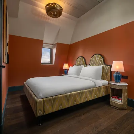 Hotel The July - Boat & Co