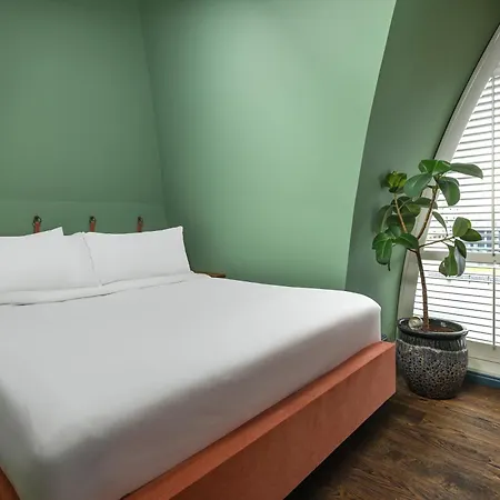 The July - Boat & Co Hotel Amsterdam