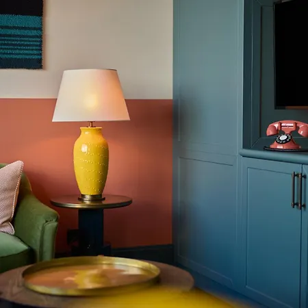 The July - Boat & Co