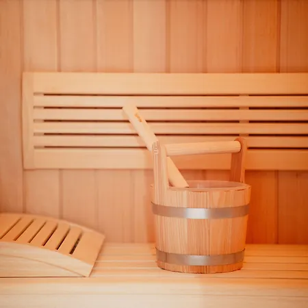 The July - Boat & Co Amsterdam