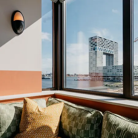 The July - Boat & Co Hotel Amesterdão