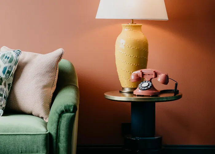 The July - Boat & Co 4*