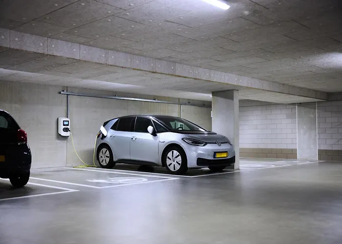 Отель The July - Boat & Co