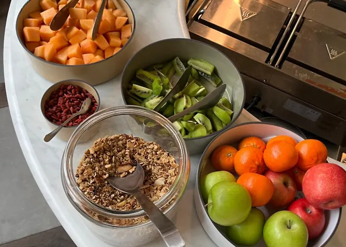 The July - Boat & Co Отель