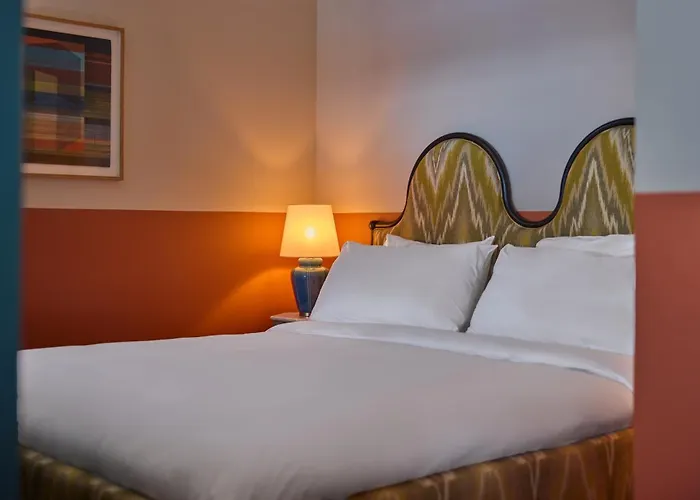 The July - Boat & Co Отель